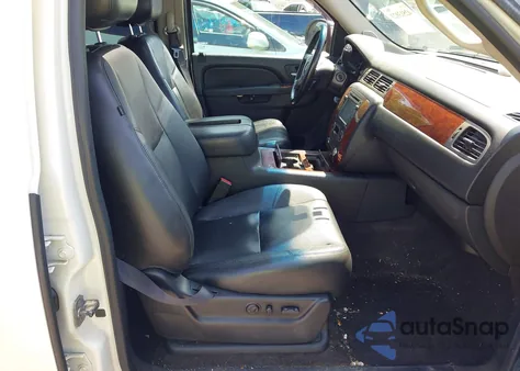 2013 Chevrolet Avalanche Ltz z USA, uszkodzony, nr VIN 3GNTKGE71DG122204